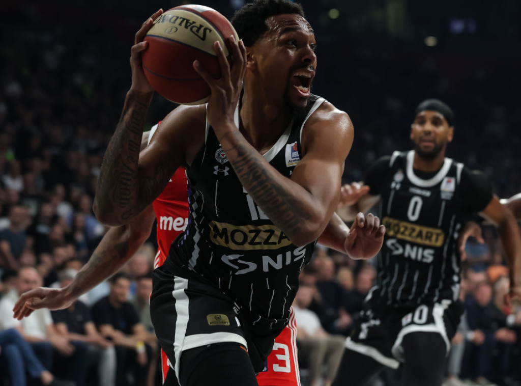 Košarkaši FMP-a pobedili Partizan i izborili "majstoricu" za plasman u finale