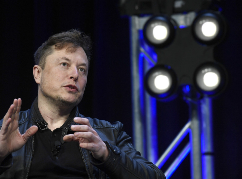 Maskova kompanija za veštačku inteligenciju troši milijardu dolara mesečno