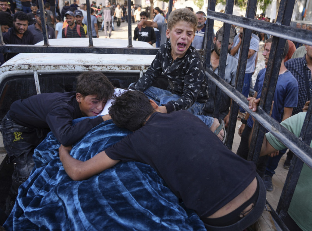 Zdravstvene vlasti: U izraelskim napadima poginulo 30 osoba širom Pojasa Gaze