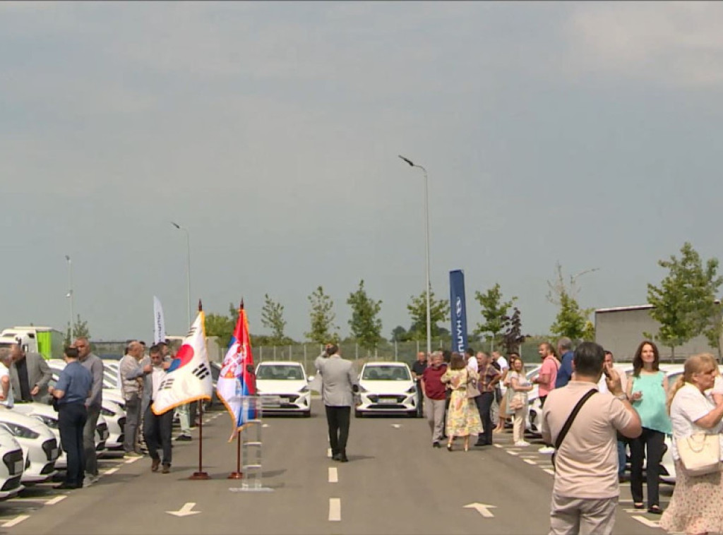 Od Južne Koreje 28 vozila za tržišne inspektore,u julu pregovori o slobodnoj trgovini