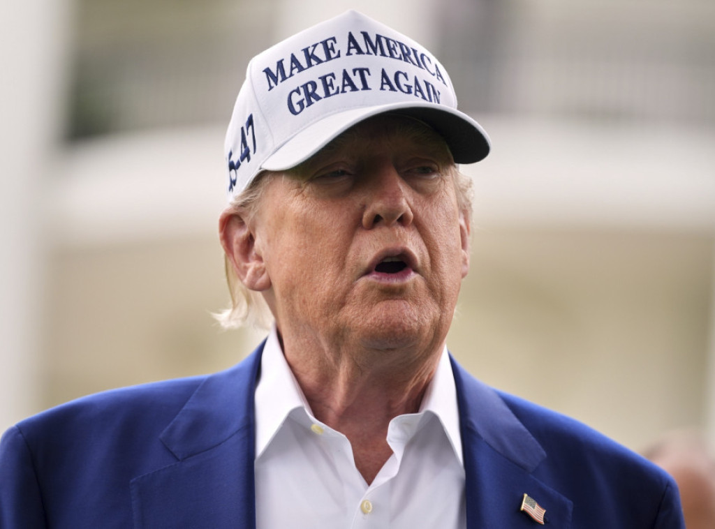 Tramp:  Kasno je za razgovore, niko ne zna šta ću uraditi kada je u pitanju Iran