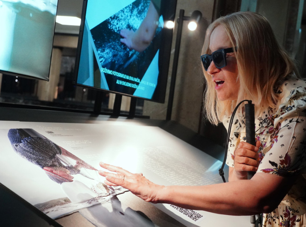 U Narodnom muzeju otvorena izložba fotografija "Nevidljivi svet"