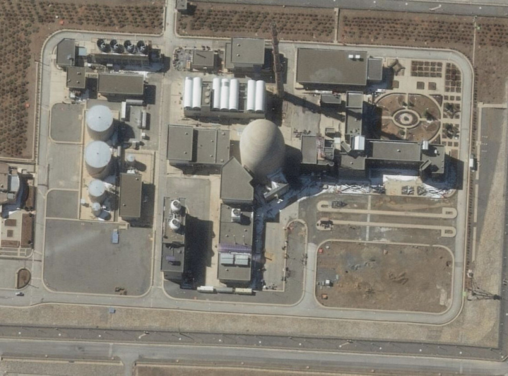 Vojska: Iran lansirao raketu sa više bojevih glava na Izrael