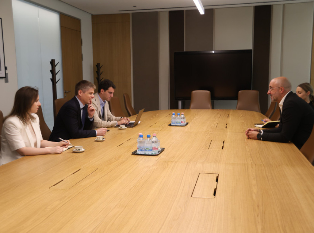 Gouillon, Kovacs discuss Serbia-Hungary projects in digital sphere