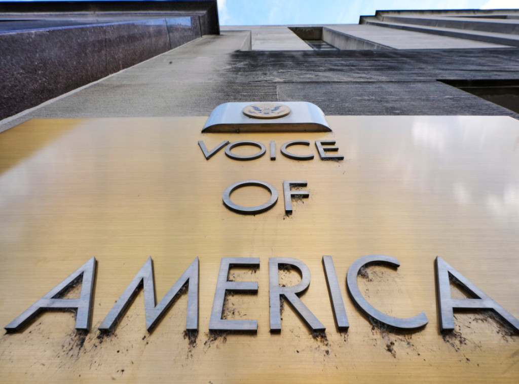Glas Amerike: Više od 600 zaposlenih dobilo obaveštenja o otpuštanju