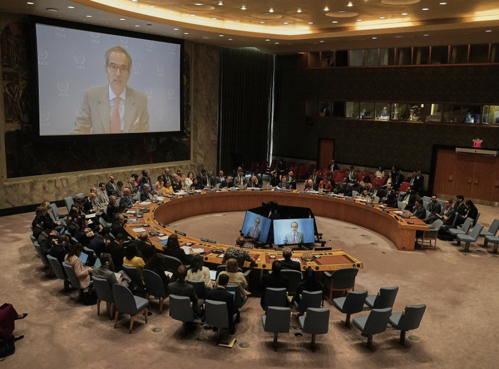 Grosi na sastanku Saveta bezbednosti UN upozorio na rizik izraelskih napada na nuklearku u Bušeru