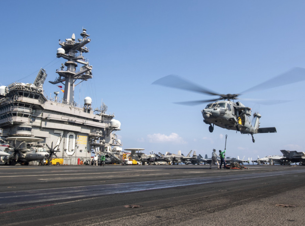 SAD rasporedile pet protivraketnih razarača u Sredozemnom moru