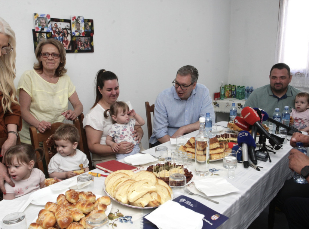 Porodica Rankov: Bez subvencija za nekretnine ne bismo rešili ovo važno pitanje