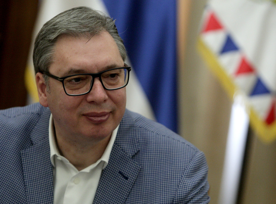 Predsednik Aleksandar Vučić čestitao svim rudarima slavu