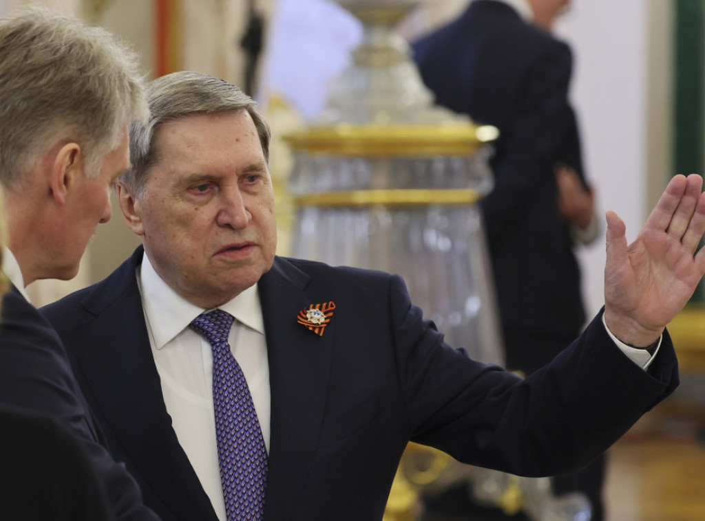 Ušakov: SAD će Rusiji ponuditi mesto za diplomatske pregovore