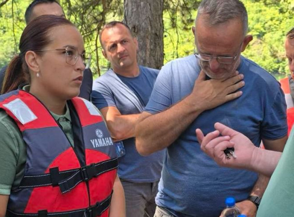 Ministarka Sara Pavkov učestvovala u akciji čišćenja Potpećkog jezera