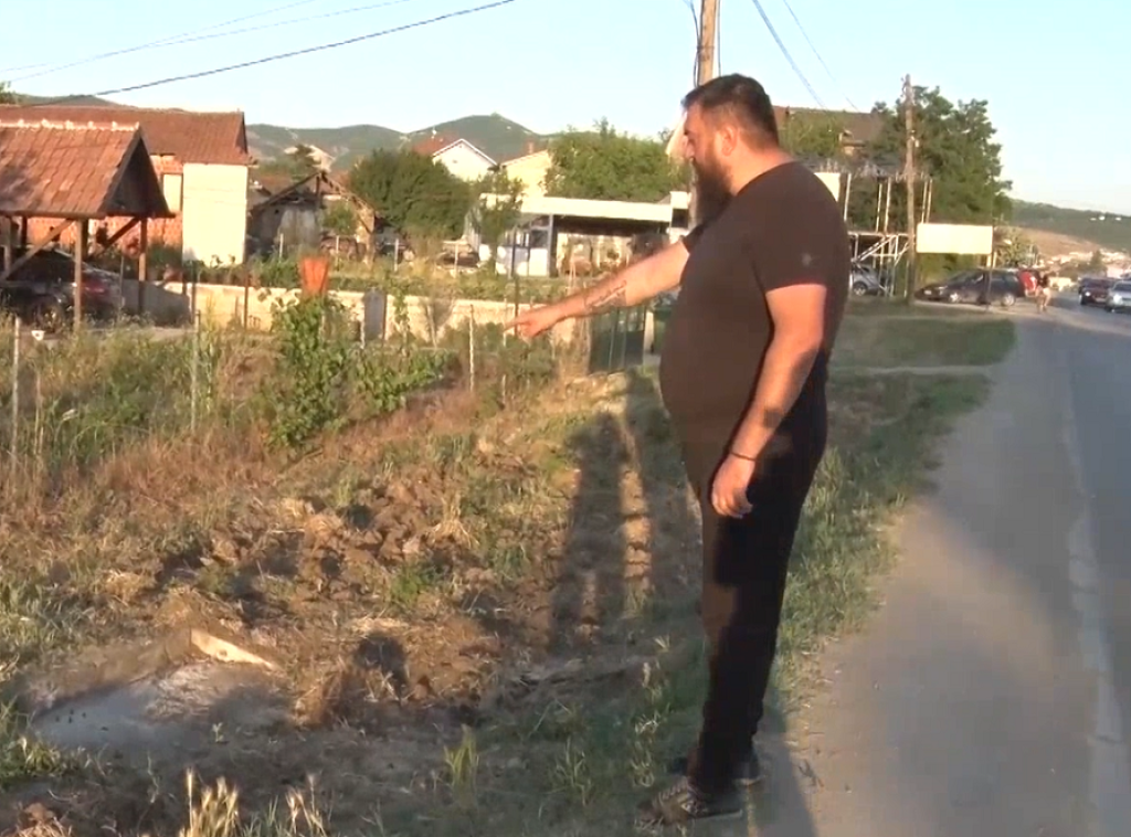 Porodici Perić Albanac zabranio da vrate spomen ploču u Gračanici, tvrdio da je iz OVK