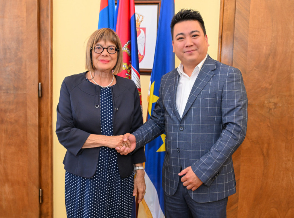 Gojkovićeva i Junveji o intenziviranju saradnje AP Vojvodine i kineske provincije