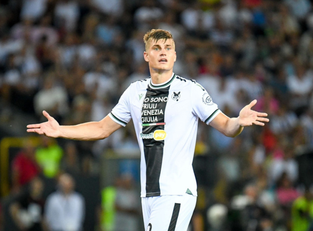 Slovenački fudbaler Jaka Bijol potpisao petogodišnji ugovor sa Lidsom