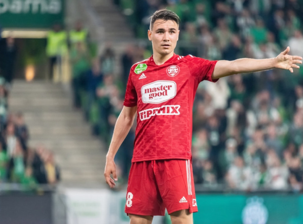 Bugarski fudbaler Janis Karabeljov potpisao ugovor sa Partizanom
