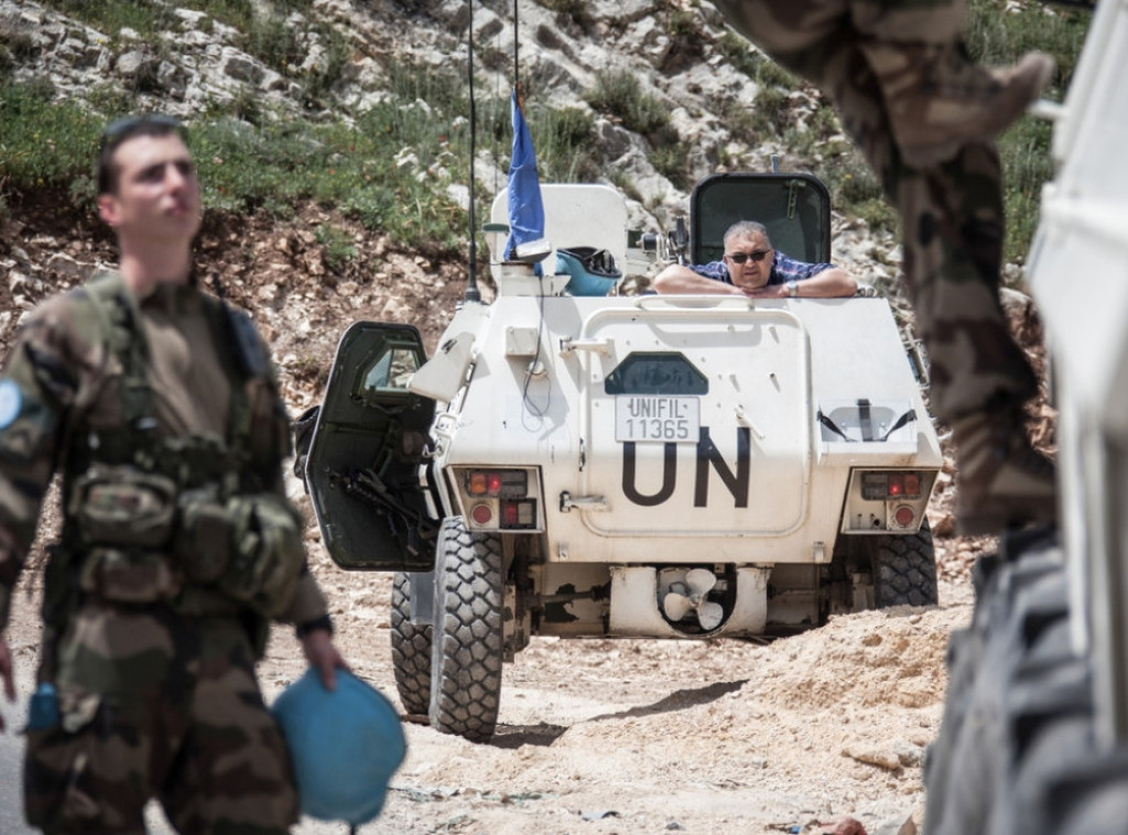 Više dronova koje je verovatno lansirao Hezbolah pogodilo sedište UNIFIL-a u Libanu