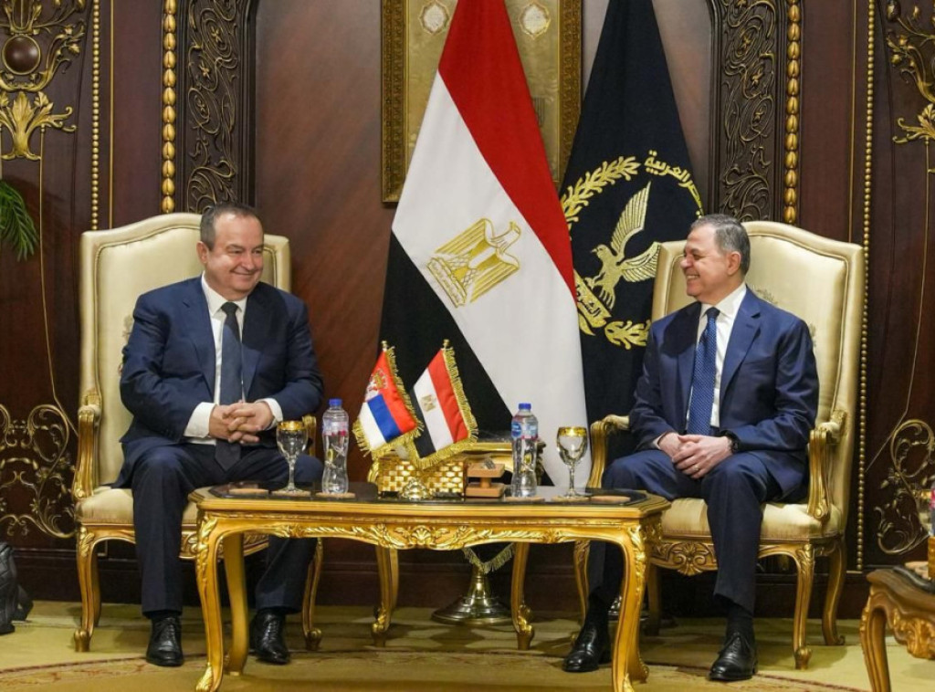Dacic meets with Egyptian interior minister in Cairo