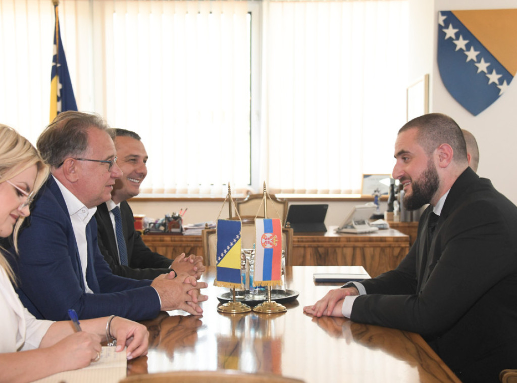 Zukorlić razgovarao sa Nikšićem: Nastavak inicijativa usmerenih na unapređenje položaja građana