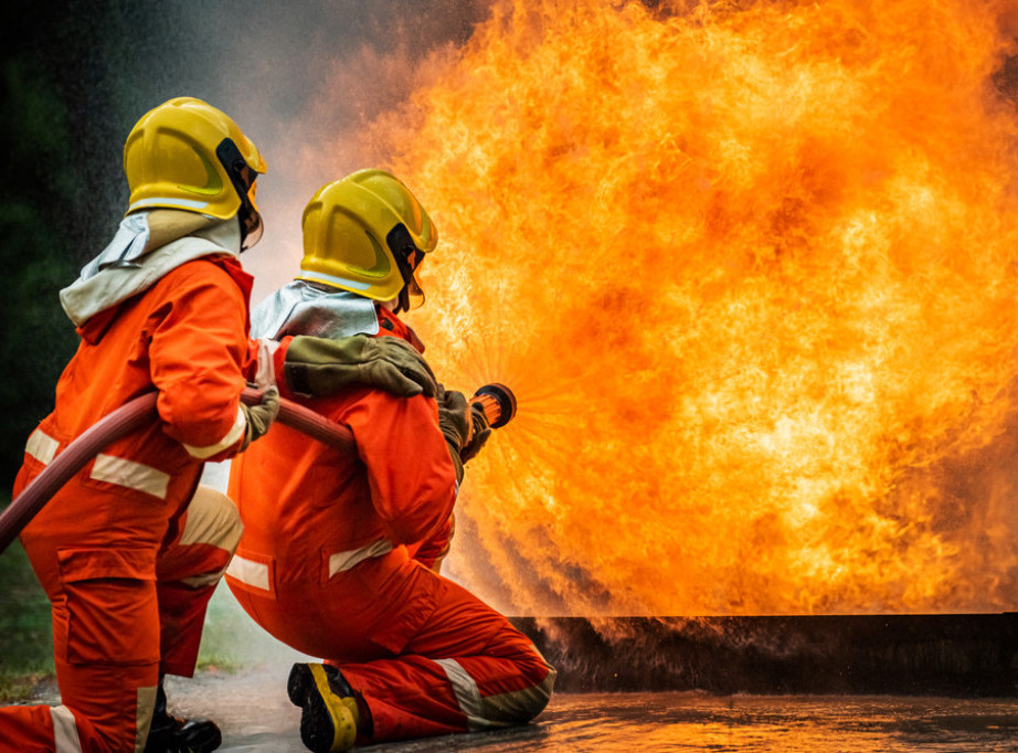 U požaru u skladištu gasa u Mahačkali poginula jedna osoba