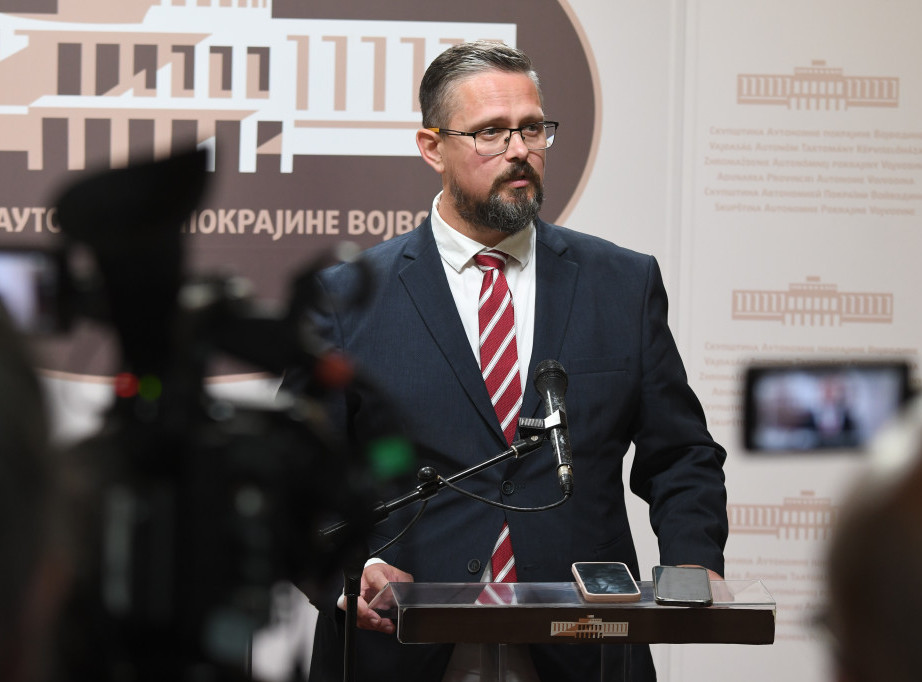 Balint Juhas: Vojvodina se gradi demokratijom i dijalogom