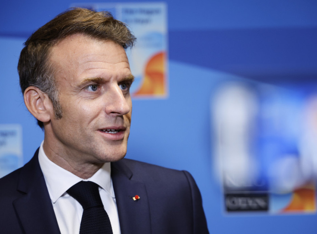 Makron poručio Netanjahuu da obe strane moraju poštovati primirje