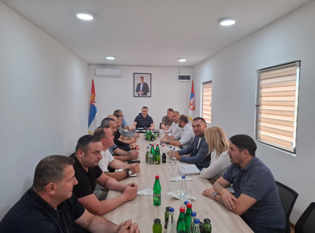 Petar Petković razgovarao sa predstavnicima Srpske liste o situaciji na AP KiM