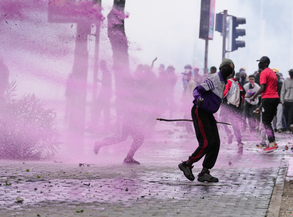 Najmanje osmoro mrtvih, 400 ranjenih na protestima u Keniji