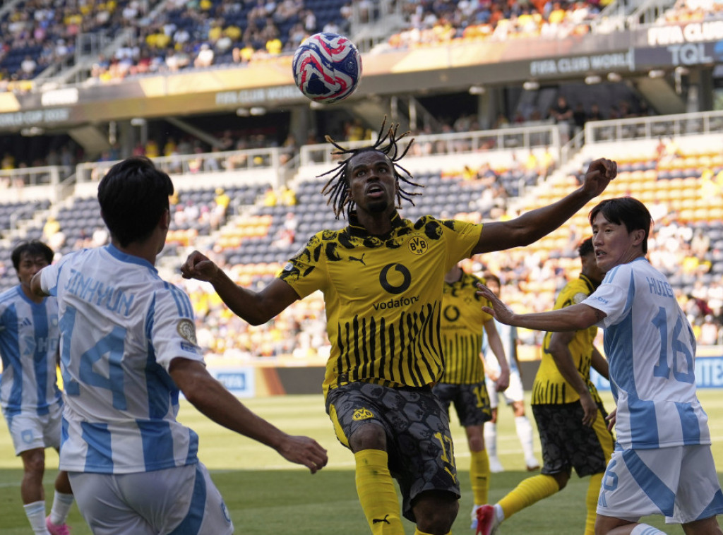 Fudbaleri Borusije i Fluminensea u osmini finala Svetskog klupskog prvenstva