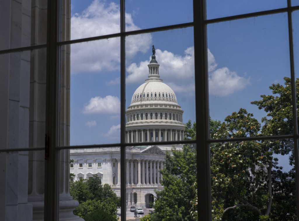 Aksios: SAD najavljuje ograničenja u deljenju poverljivih informacija s Kongresom