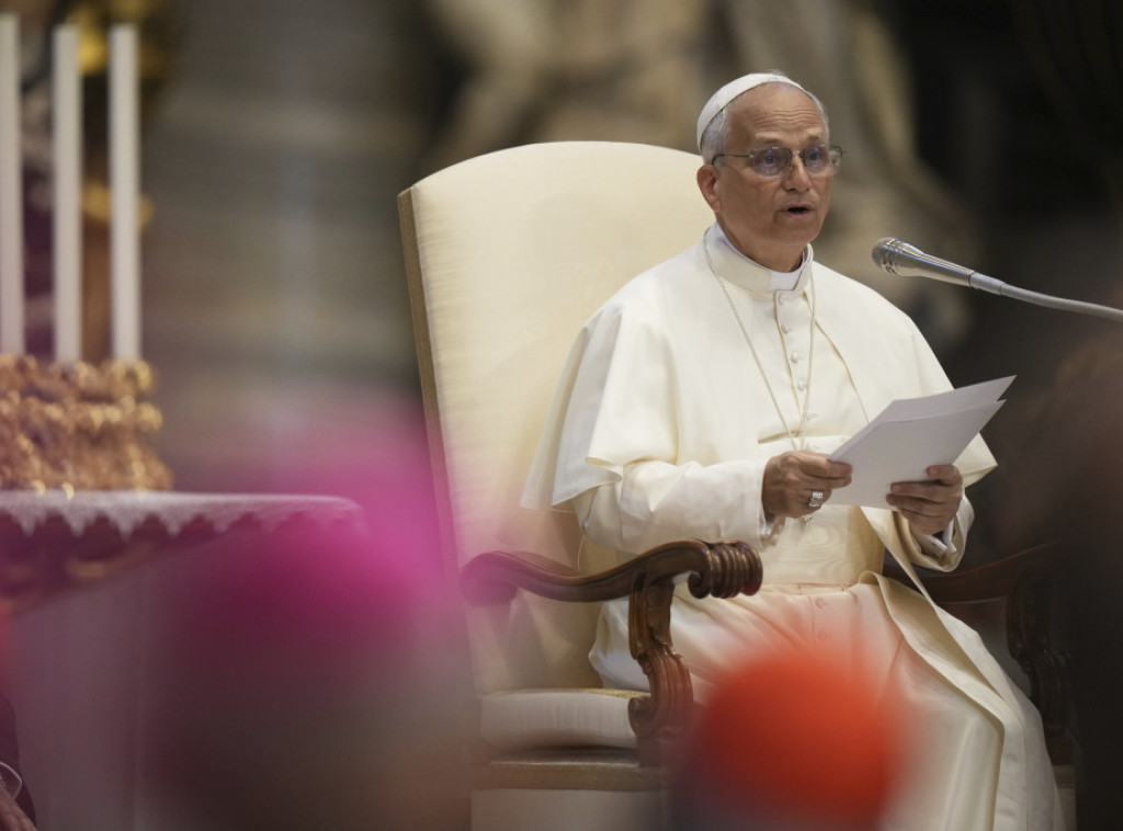 Papa Lav XIV: Novac ide trgovcima smrću umesto u bolnice i škole