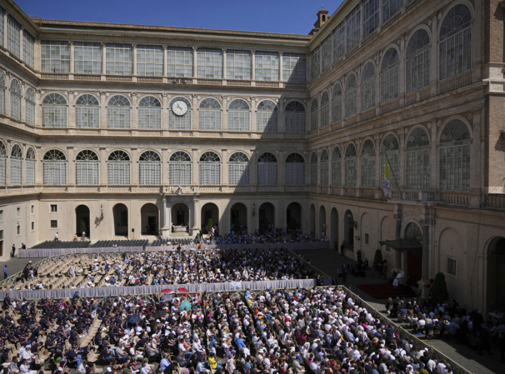 Rafaelova ''Konstantinova sala'' u Vatikanu otvorena nakon 10 godina restauracije