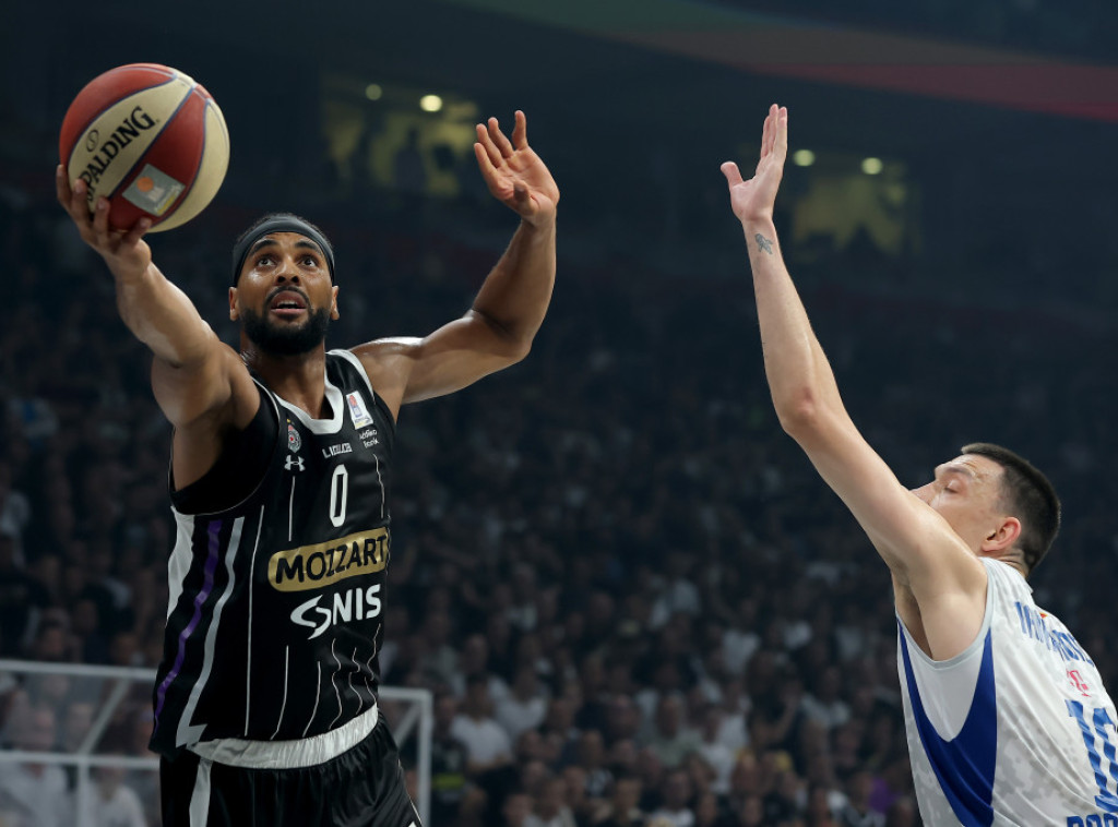 Doskorašnji košarkaš Partizana Brendon Dejvis potpisao za japanski Alvark