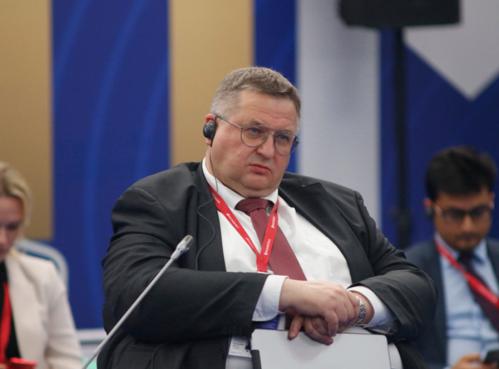 Overčuk: Jermenija ne može istovremeno biti članica EAEU i EU