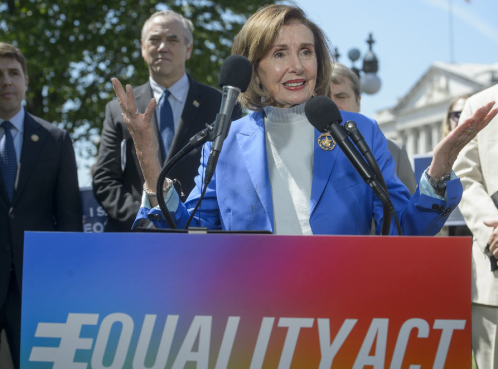 Nensi Pelosi kritikovala poverljivi brifing članova Predstavničkog doma o napadu na Iran