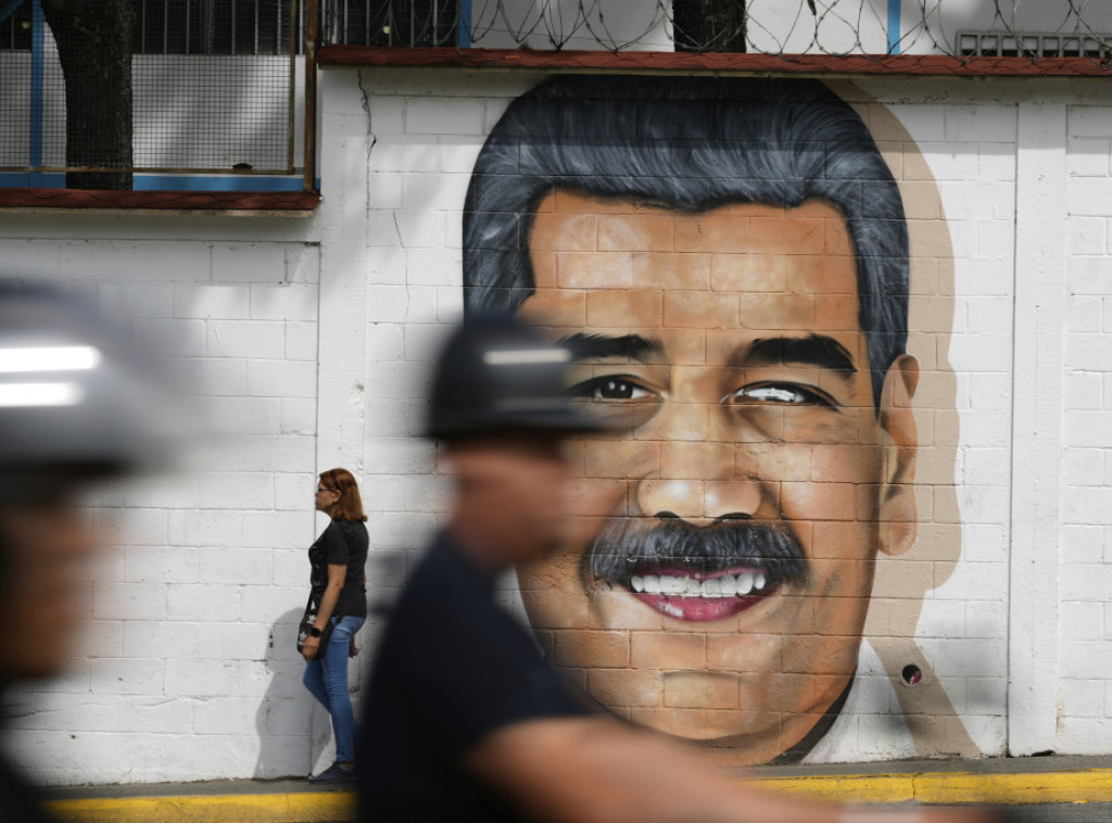 Maduro dodelio nagradu iranskoj voditeljki zbog hrabrosti u etru tokom napada Izraela