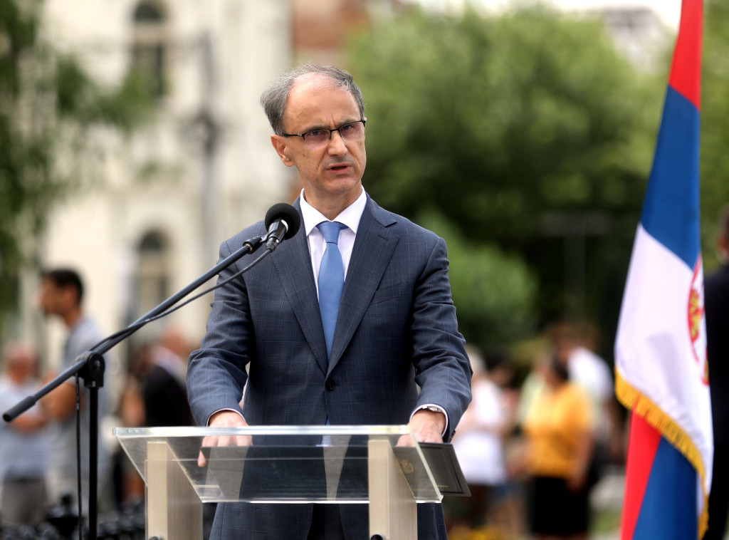 U Kruševcu centralna ceremonija povodom Vidovdana; Macut: Pozivam na sabornost i mir