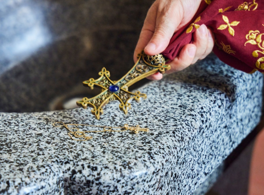 Jermenska apostolska crkva poziva na oslobađanje nadbiskupa Adžapahijana