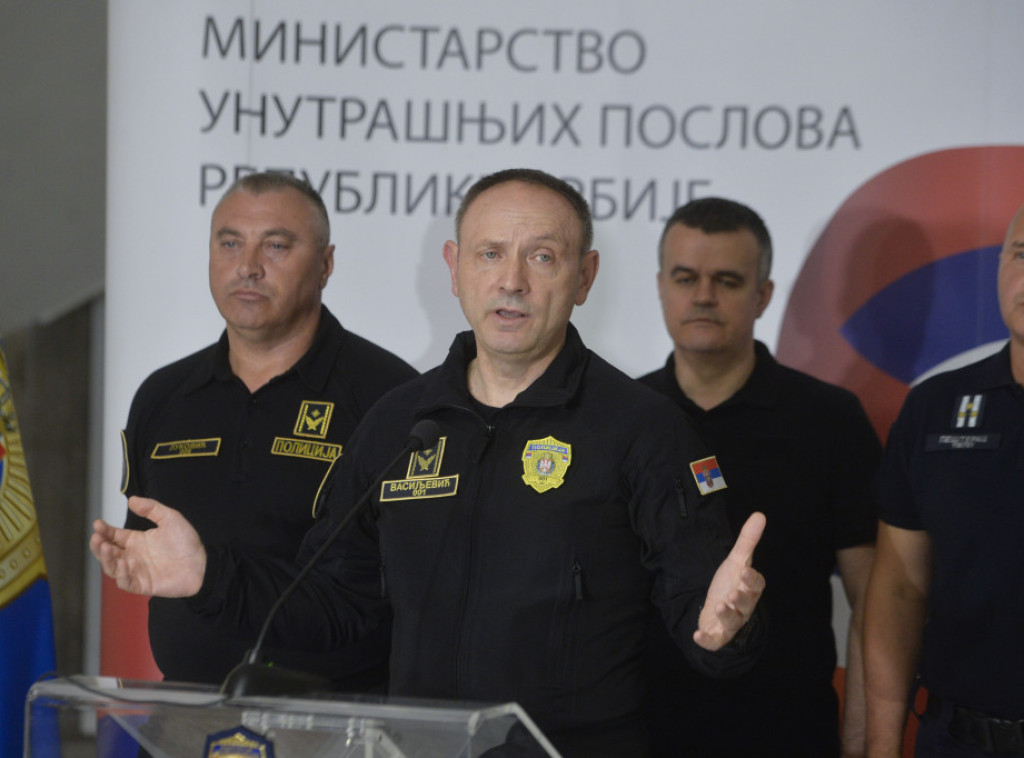 Vasiljević: Građani moraju da poštuju zakone, policija će reagovati na napade