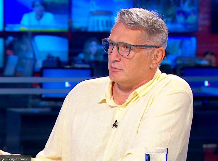 Vladimir Vuletić: Država je juče na protestu dokazala da minimumom represije kontroliše situaciju