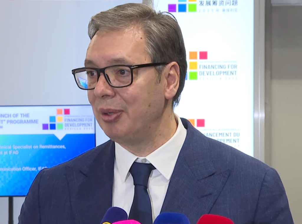 Vucic: Blockaders' call to opposition to leave parliament their smartest move yet