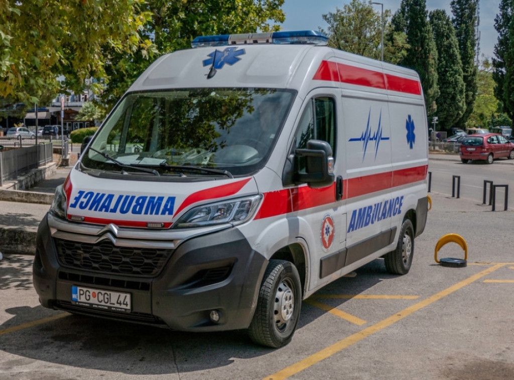 Hitna pomoć: U tri saobraćajne nezgode u Beogradu, petoro lakše povređenih