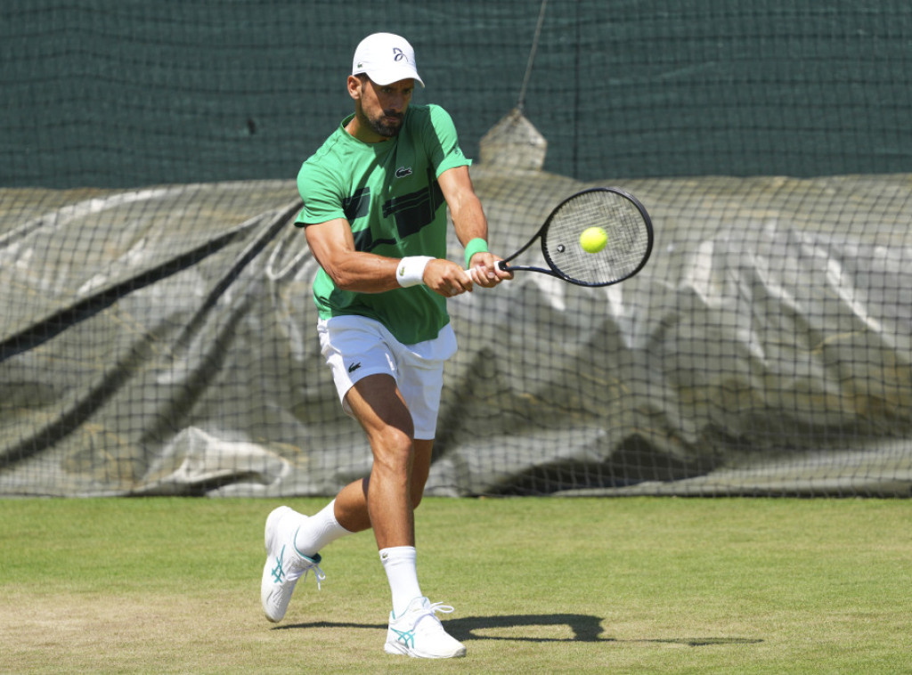 Đoković igra danas od 17.30 časova protiv Milera u prvom kolu Vimbldona