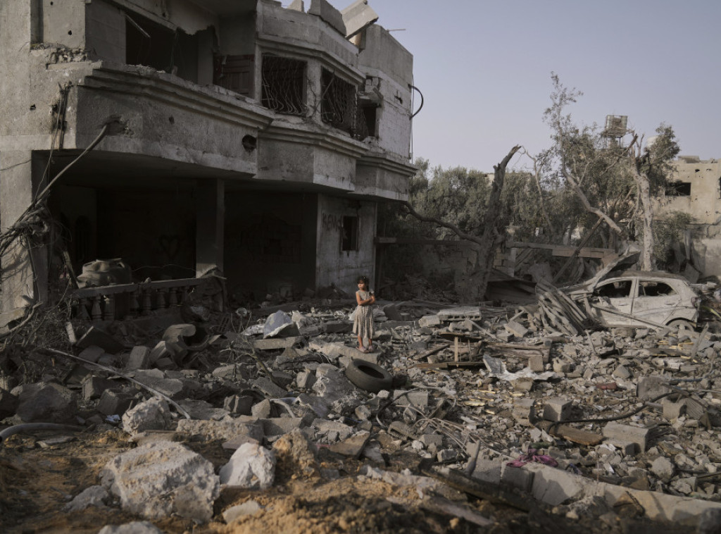 Izraelska vojska: U poslednja 24 sata izvedeno više do 140 napada na Pojas Gaze