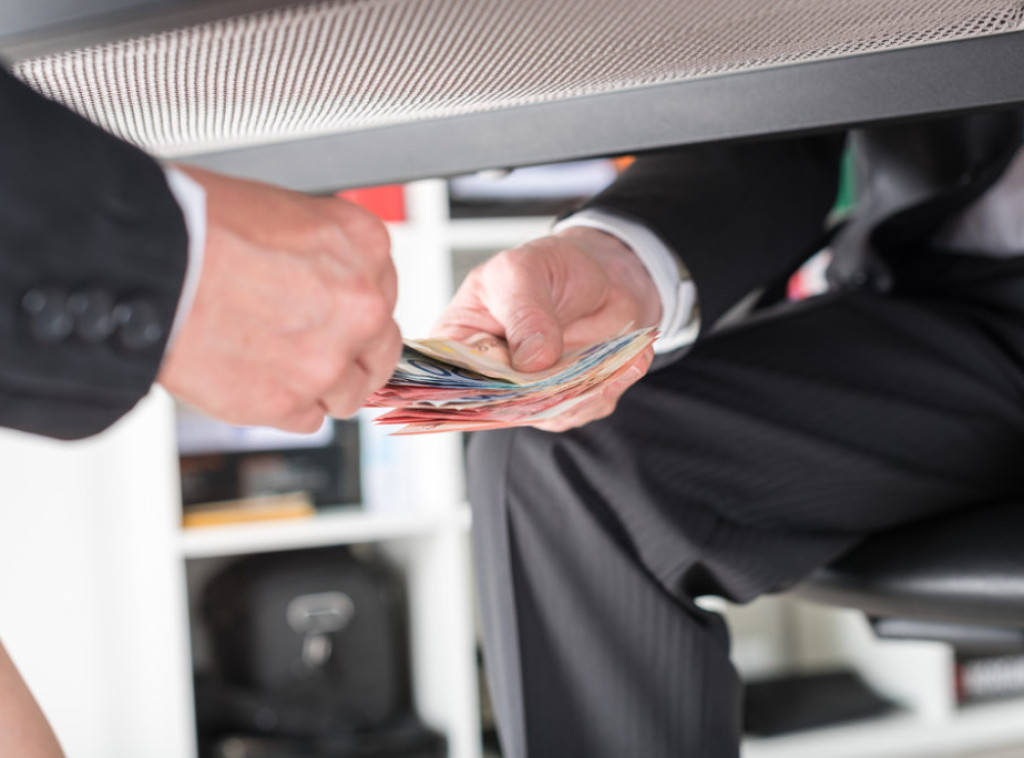 Crna Gora: Istraživanje pokazalo da je svaki deseti građanin u poslednjih 12 meseci davao mito