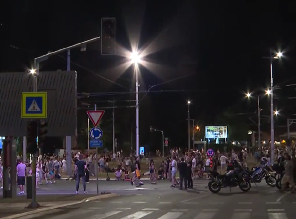 Blokade ulica i večeras u Beogradu, Novom Sadu, Užicu i drugim gradovima
