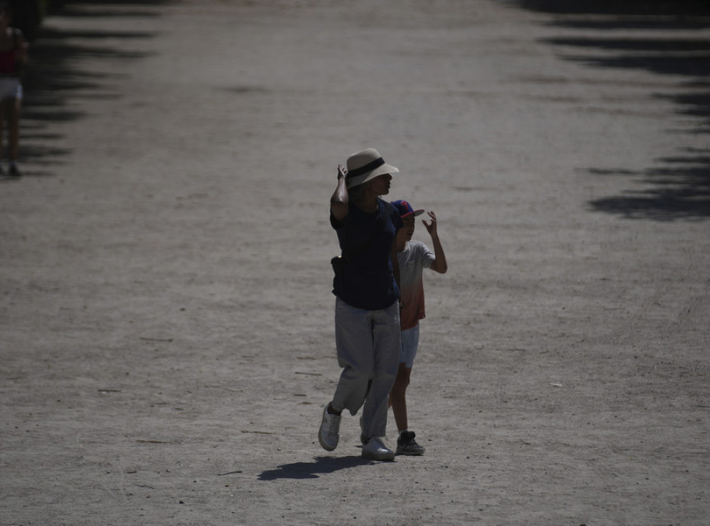 Crveni meteo-alarm na snazi u četiri departmana u Francuskoj, zatvoreno 2.213 škola