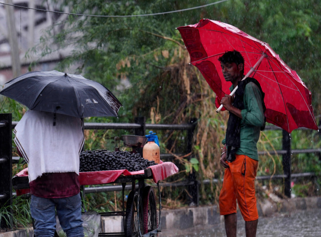 U monsunskim kišama koje su pogodile Indiju poginula 51 osoba, nestalo 22