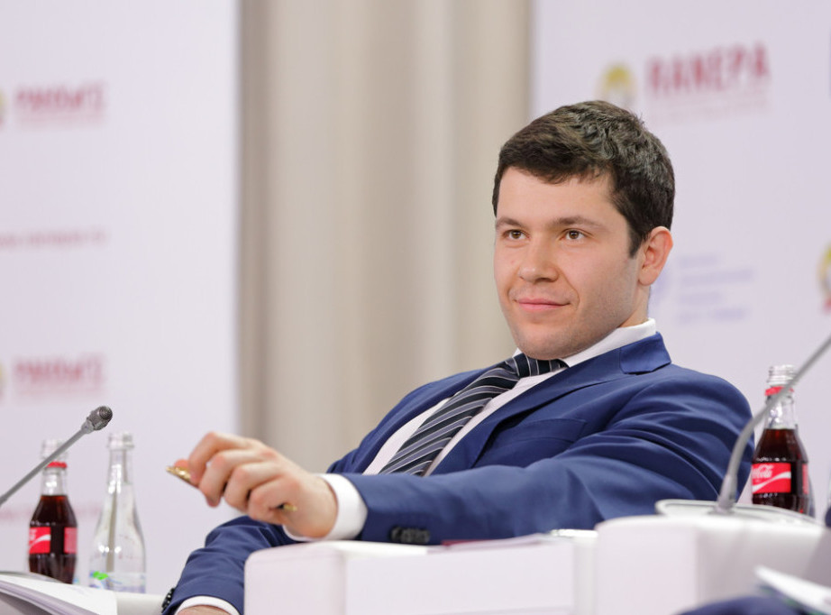 Anton Alihanov: Rusija višestruko povećava obim proizvodnje svih vrsta naoružanja