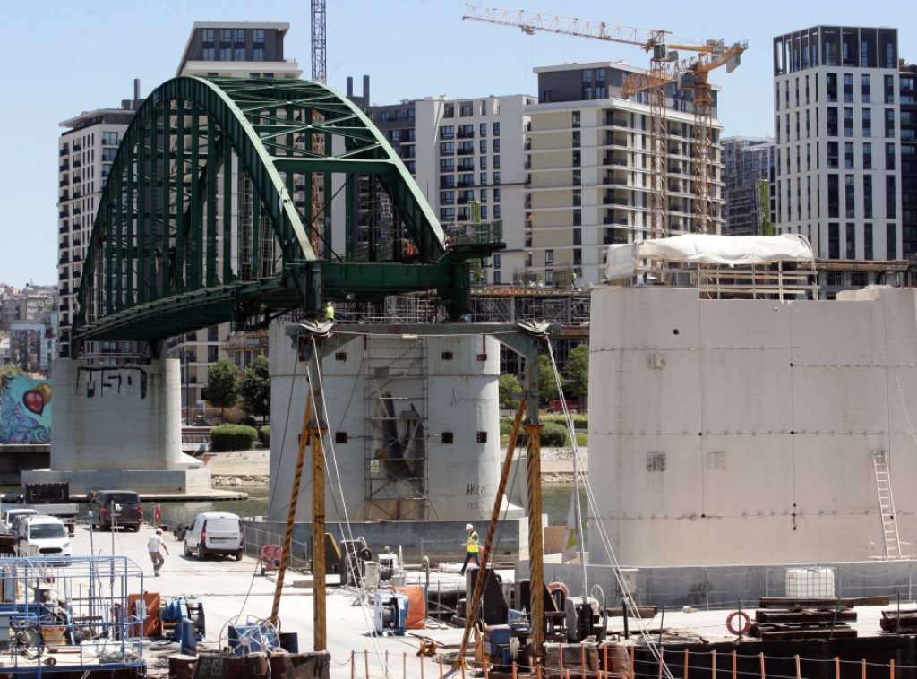 Uklanjanje luka Starog savskog mosta u toku, most u lošijem stanju od očekivanog