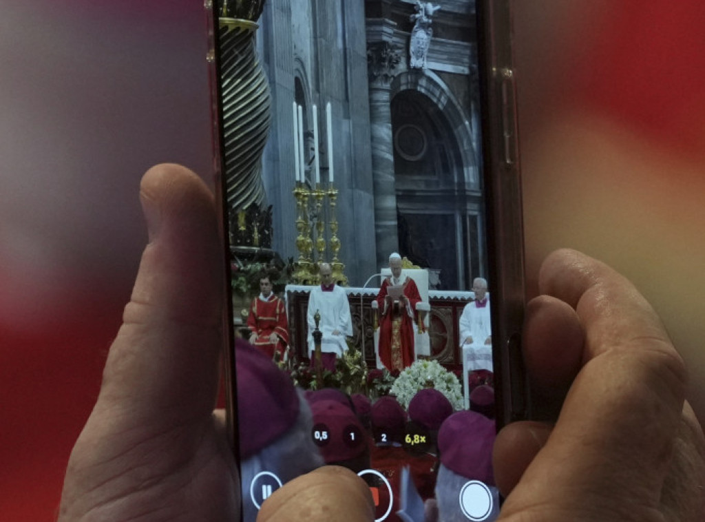 Papa Lav XIV imenovao novog šefa vatikanske savetodavne komisije za zaštitu dece